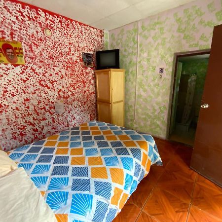 Hostel Rock & Quito Extérieur photo
