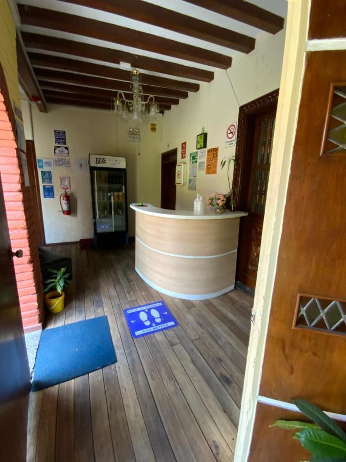 Hostel Rock & Quito Extérieur photo